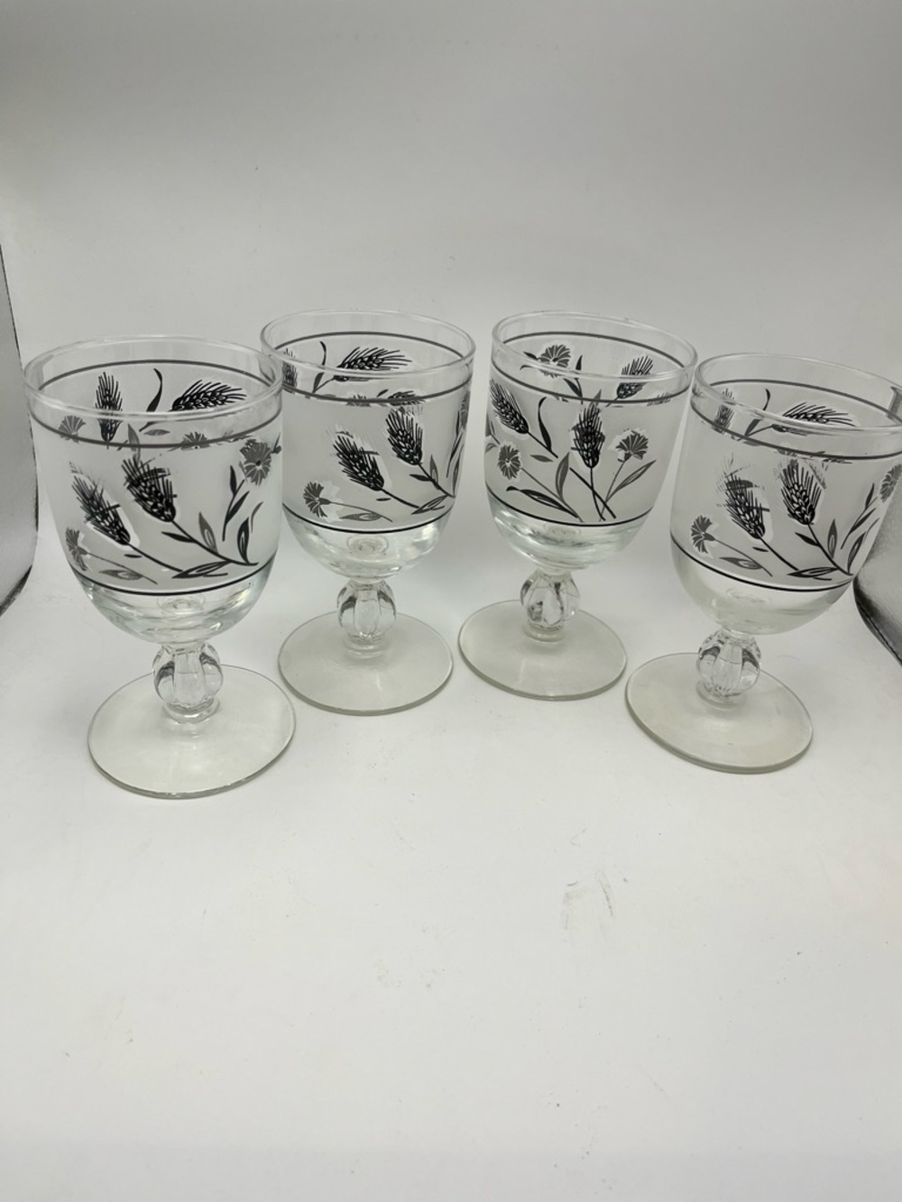 Set of 4 Gibson Frosted Wheat Wine Goblets